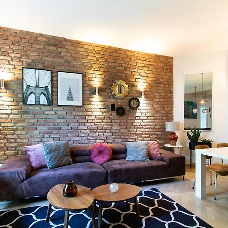 Spacious 3Br Apartment With Ac In Living Room, 2 Balconies 克拉科夫 外观 照片