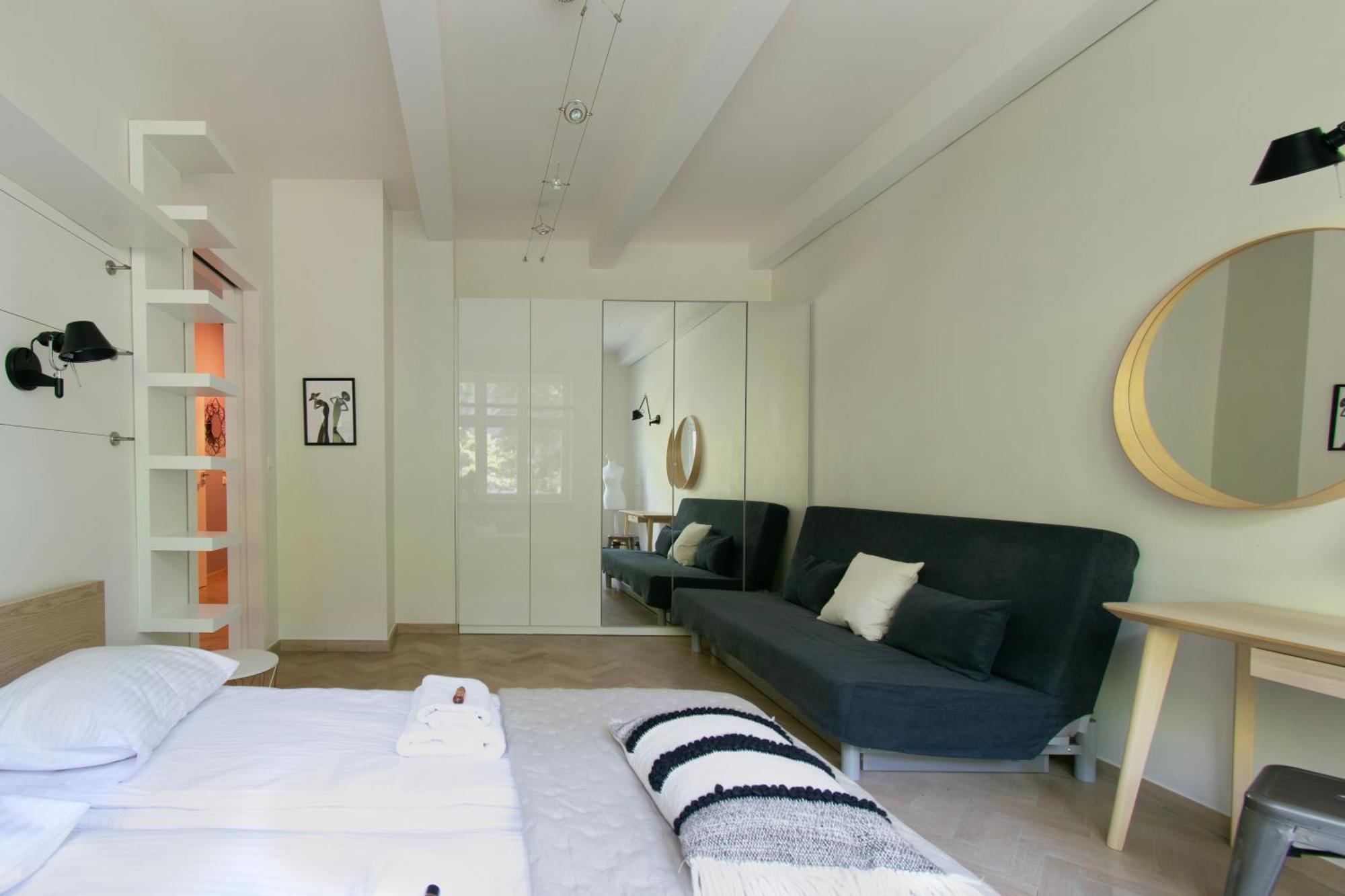 Spacious 3Br Apartment With Ac In Living Room, 2 Balconies 克拉科夫 外观 照片